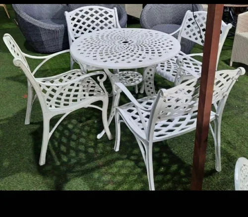 Cast Aluminium Outdo