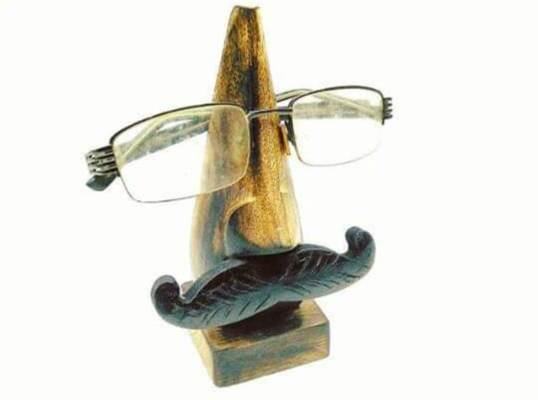 Goggle stand