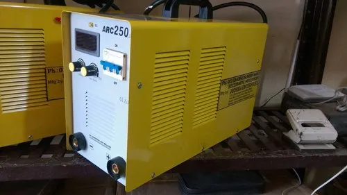 AUTOMATIC WELDER
