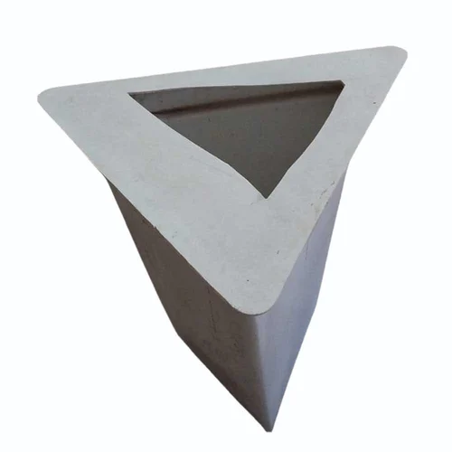White Triangle Plastic Flower Pot