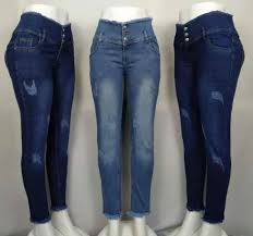 Women Damaged Jeans 