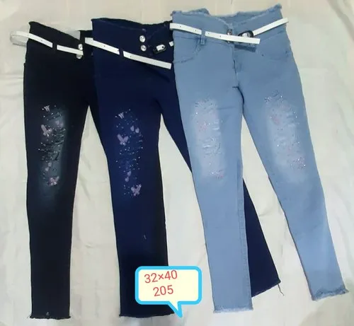 Girls Damage Jeans
