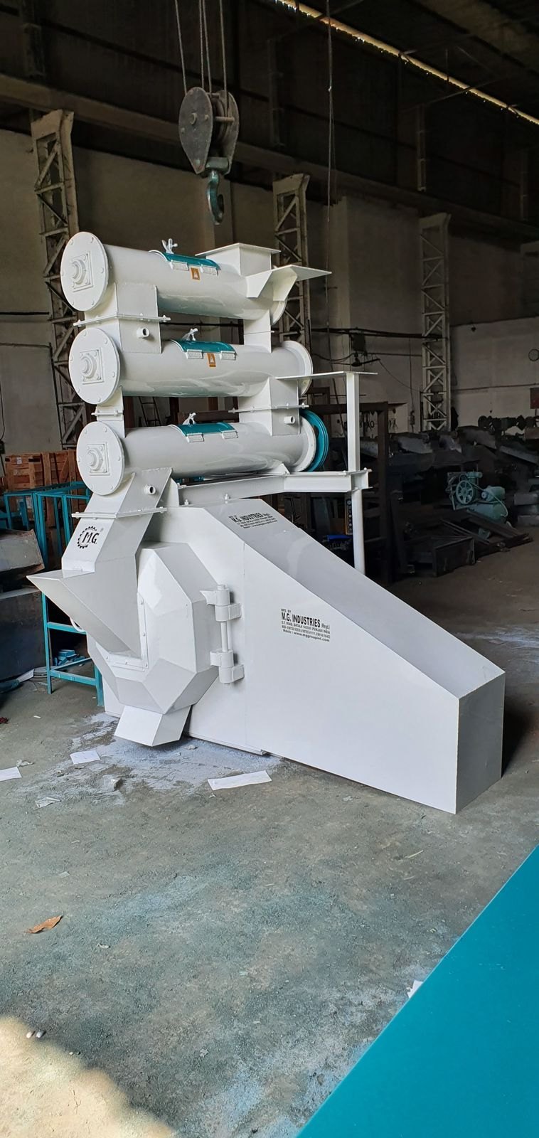Horizontal Pellet Mi