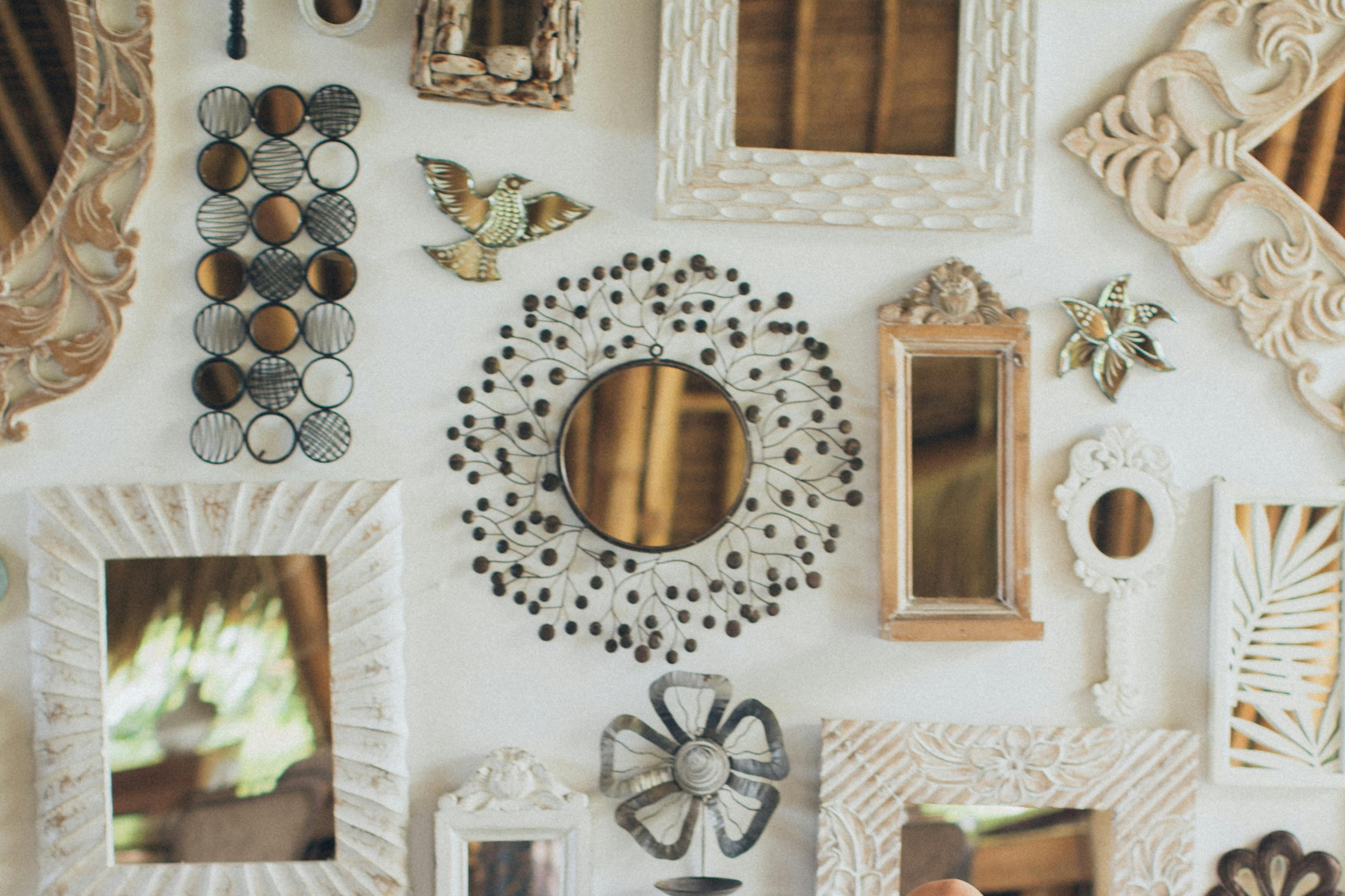 Wall & Door Hangings