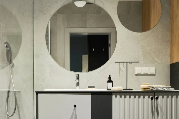 Shower Panels & Accessories