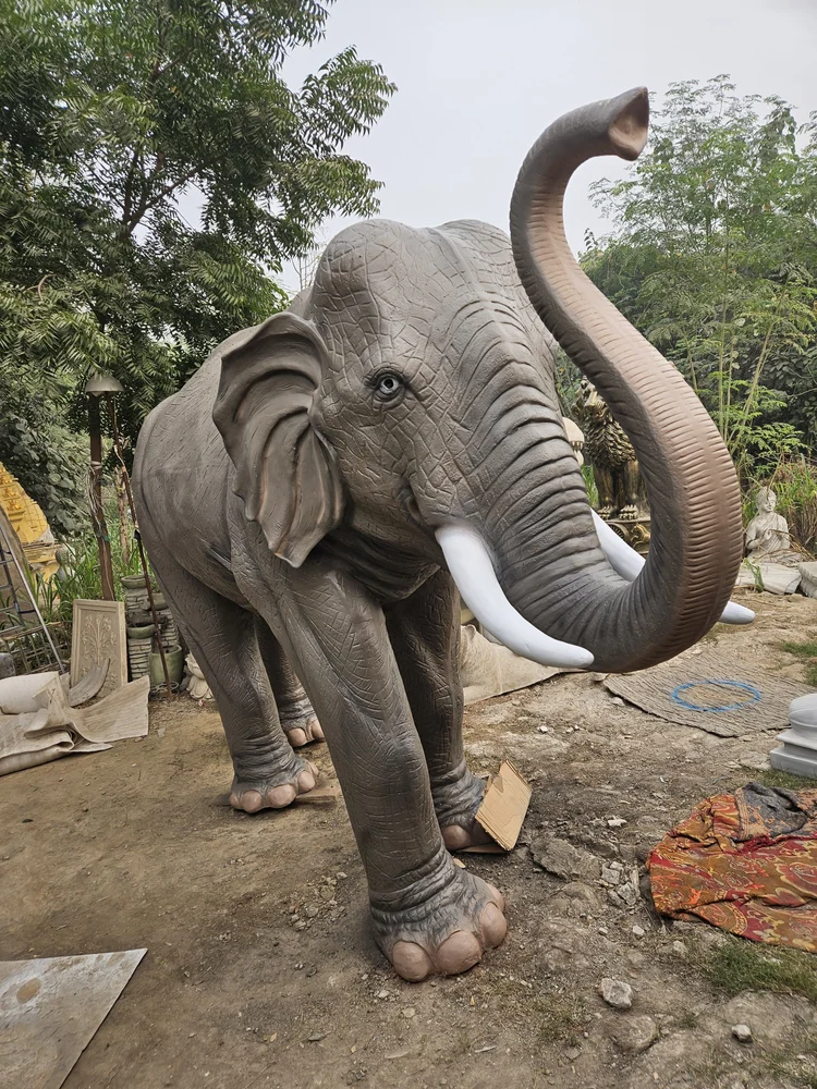 Fiber Elephant Statu