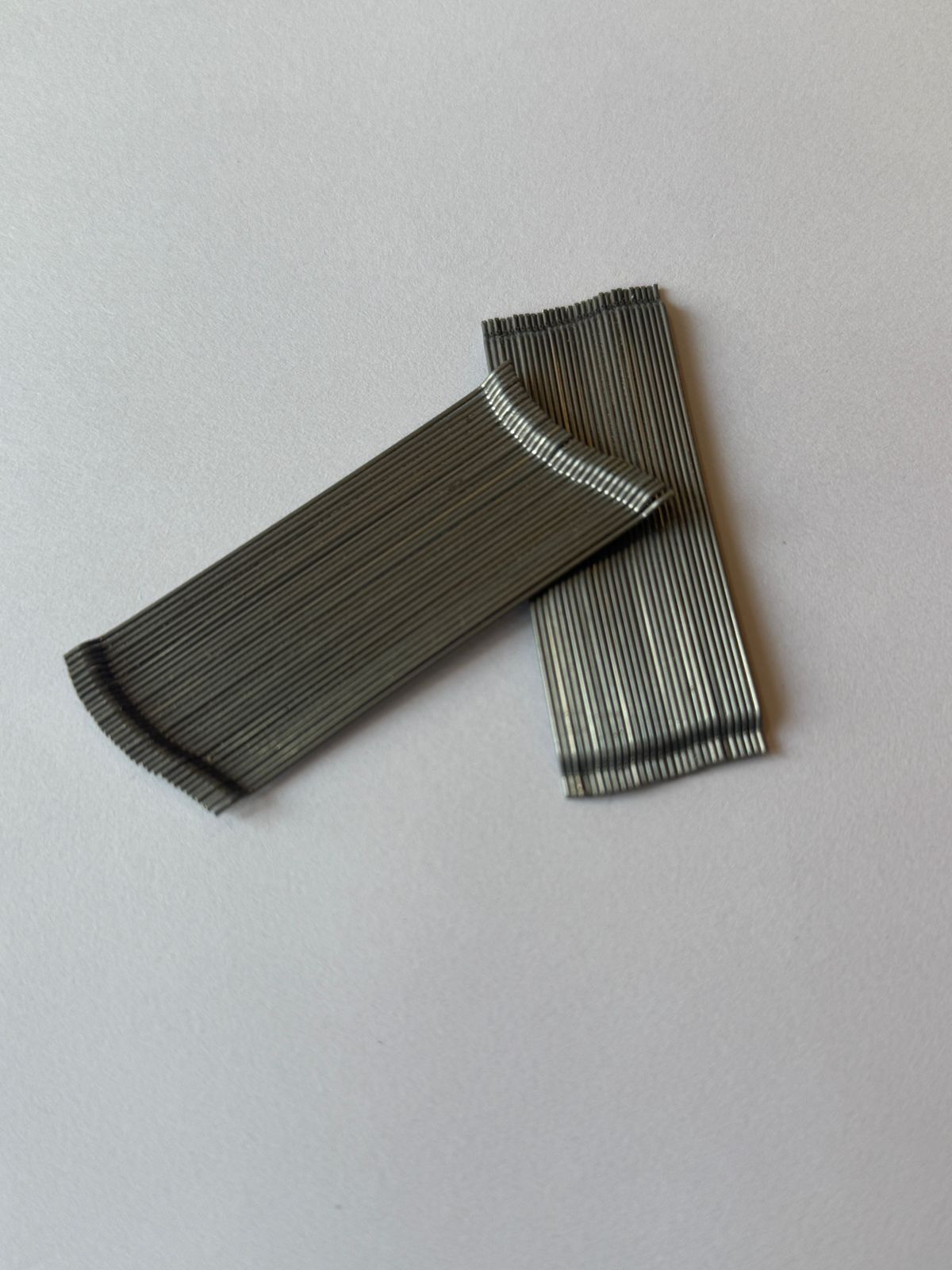 Glued steel fiber