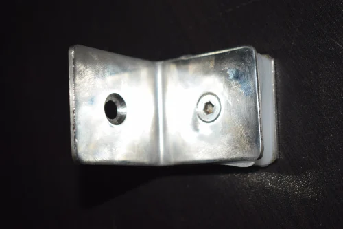 L Shape SS Glass Con