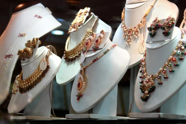 Costume & Fashion Jewelry