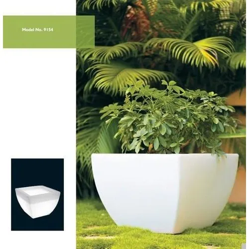 TREE PLANTER