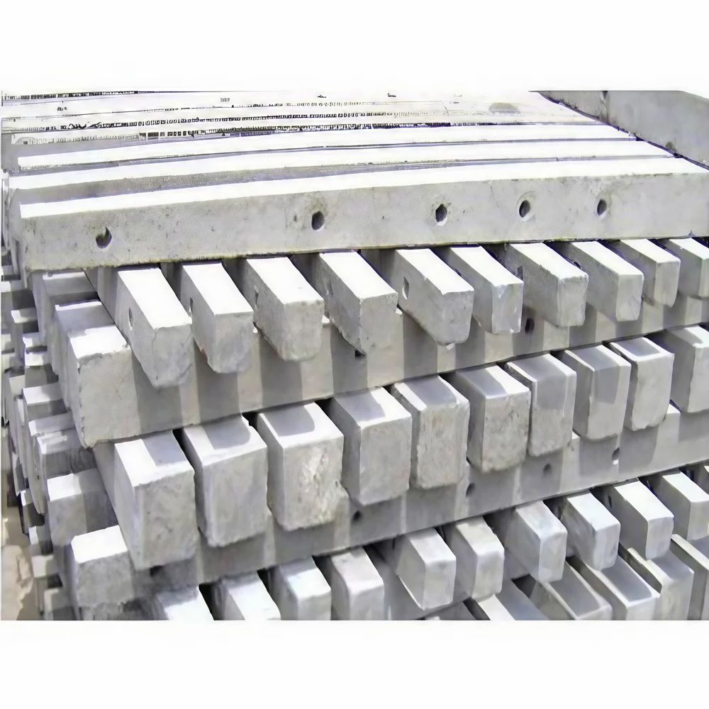 RCC Fencing Poles