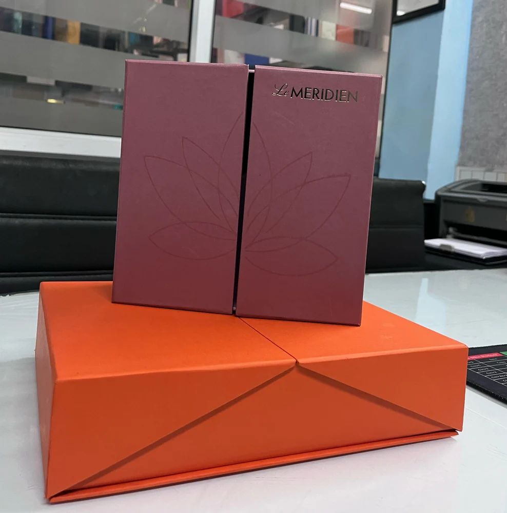 Double flap opening Rigid Box