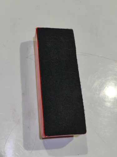 Red White Board Dust