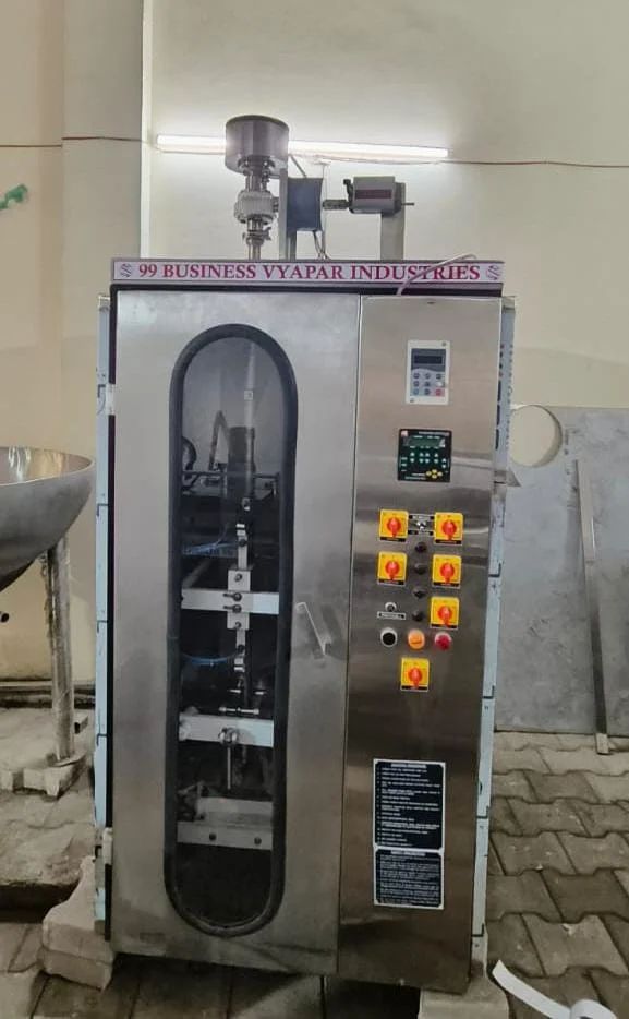 Milk Packaging Machi
