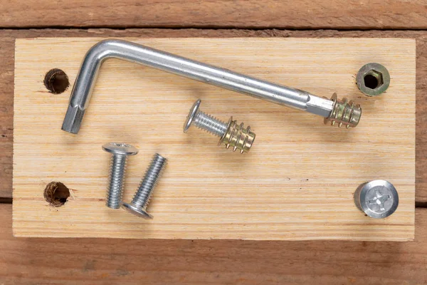 Brackets, Holder & Hardware Fi..
