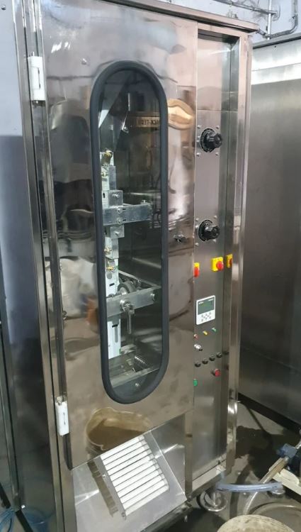 Pouch Packing Machine In Ahmedabad